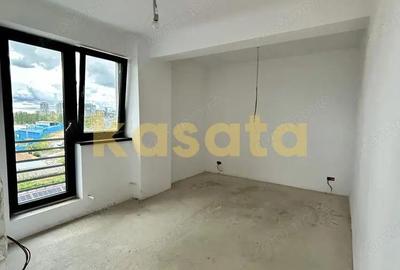 Apartament cu 3 camere semidecomandat în Andronache - 2