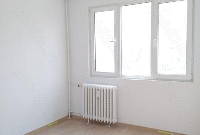 Apartament cu 3 camere decomandat în Brâncoveanu - 9