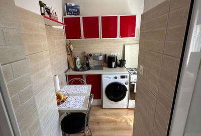 Garsonieră decomandată în Central - 7