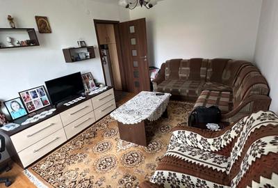 Vanzare apartament 2 camere Drumul Taberei Valea Ialomitei - 2