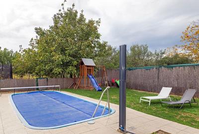 Casă individuală cu 11 camere cu Piscina în Apateu - 15