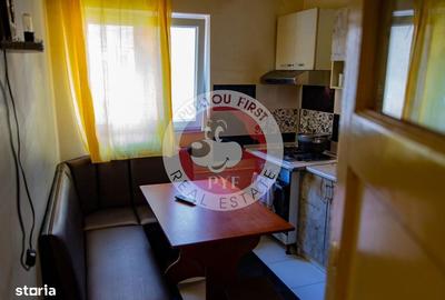 Apartament cu 7 camere semidecomandat în Romană - 5