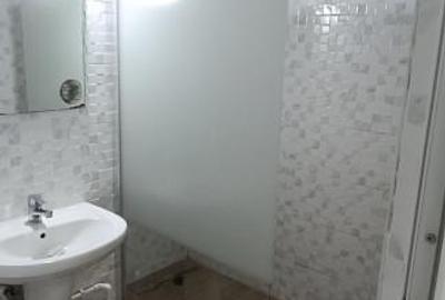 Apartament cu 3 camere semidecomandat, mobilat în Nord - 9