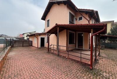 Duplex cu 4 camere cu Canalizare în Ștefăneștii Noi - 3