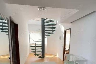 Apartament cu 4 camere decomandat în Faleza Nord - 1