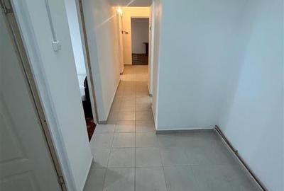 Etaj 2 - Nicolina LIDL - Str. Petre Tutea, 3 camere decomandat cu 2 bai, bloc di - 17