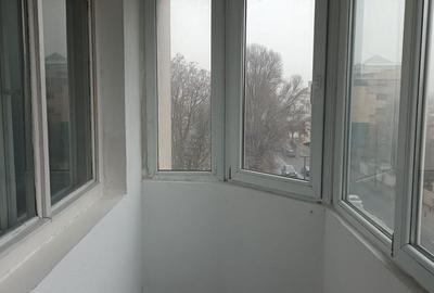 Garsonieră decomandată în Km 5 - 5