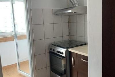 AP. 2 CAMERE APARATORII PATRIEI, LOC PARCARE, REABILITAT, METROU 6 MIN - 6