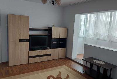 Apartament cu 2 camere nedecomandat în Central