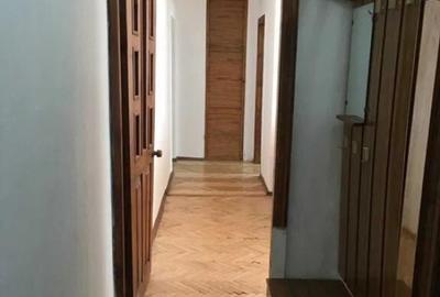 Apartament cu 3 camere decomandat în Drumul Taberei - 7
