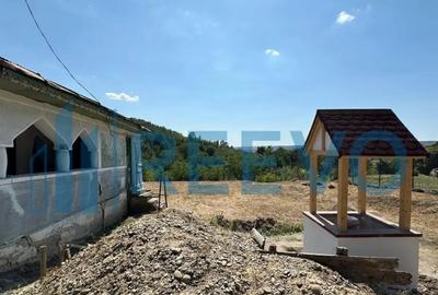 Casă cu 2 camere cu Teren 1425 Mp în Parincea - 16