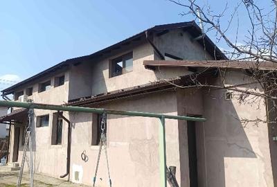 Teren Construcții intravilan de 6400 mp, în Joița - 5