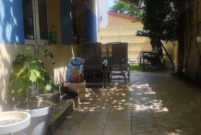 Casă cu 4 camere cu Teren 225 Mp în Splaiul Unirii - 9