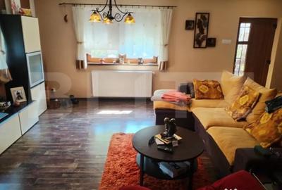 Casă cu 4 camere cu Teren 1241 Mp în Amați - 10