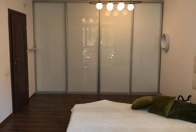 Apartament cu 3 camere decomandat în Titan - 5