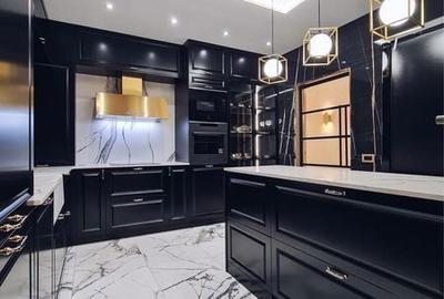 Apartament cu 3 camere în Central - 3