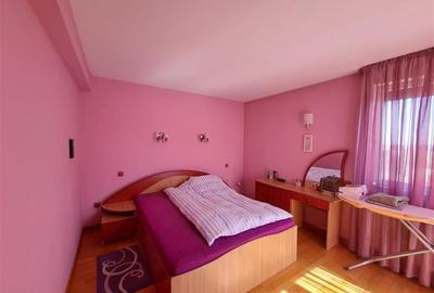 Casa de inchiriat, mobilata si utilata, situata in cartierul Europa! - 8