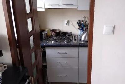 Garsoniera pacurari in bloc de apartamente - 3