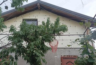Casă cu 6 camere cu Teren 470 Mp în Calea Doftanei