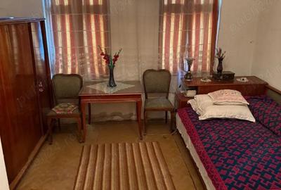 Casa cu 5 camere + curte proprie –  la 3 minute de metrou Piata Muncii - 2