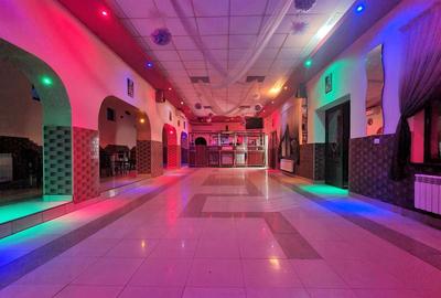 Spațiu comercial, de 320 mp, în Săvinești - 2