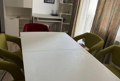 Va oferim spre inchiriere apartament de 3 Camere de inchiriat - 5