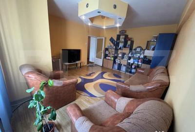 Apartament cu 3 camere decomandat în George Enescu - 10