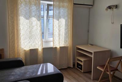 Garsonieră decomandată în Bartolomeu