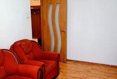 Apartament cu 3 camere decomandat în Trafic Greu - 10