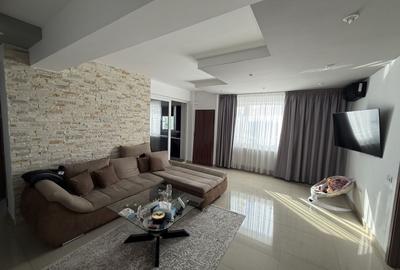 Apartament cu 3 camere semidecomandat, mobilat în Brătianu - 1