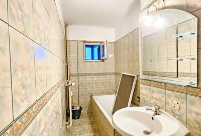 Apartament cu 3 camere decomandat, mobilat în Basarabia