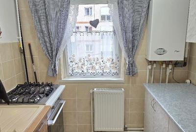 Inchiriez garsoniera in Deva, zona Dorobanti, etaj 2, bloc de 4 etaje, - 7