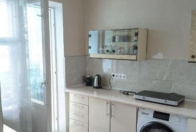 Apartament cu 3 camere decomandat în Grigorescu