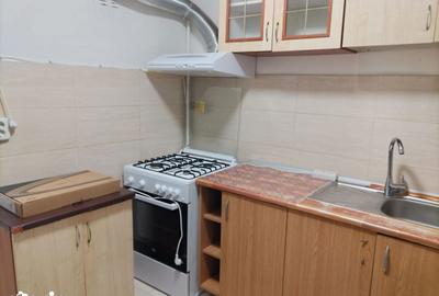 Apartament cu 3 camere decomandat în Vlahuță - 5