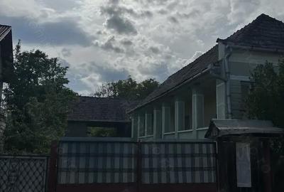 Casă cu 3 camere cu Teren 1400 Mp în Lopadea Veche - 9