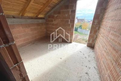 Casă cu Teren 690 Mp în Ampoi 3 - 8