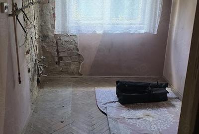 Apartament cu 4 camere semidecomandat în Petros - 3