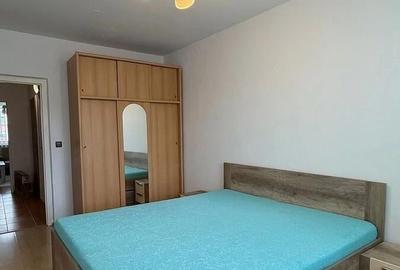 Apartament cu 2 camere decomandat în Cetății