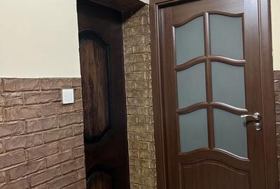 Apartament cu 3 camere semidecomandat în Sud - 13
