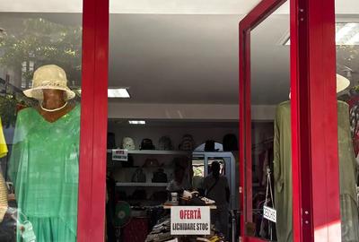 Inchiriez spa?iu comercial Str Nicolae Balcescu Nr 1 , zona 24 trepte Rm.Valcea . - 7