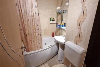 Apartament de 2 camere renovat strand Cara Titan bloc Y - 9