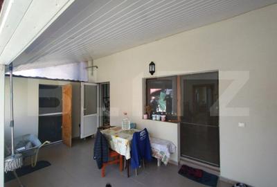 Casă cu 5 camere cu Teren 300 Mp în Central - 11