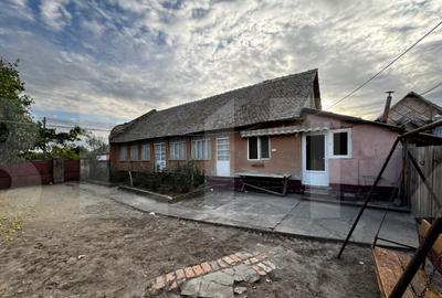 Casa 4 camere cu teren de 3892 mp - 26