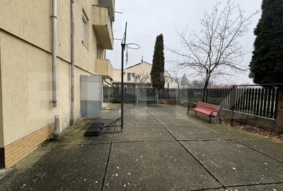 Apartament cu 3 camere semidecomandat în Semicentral - 11