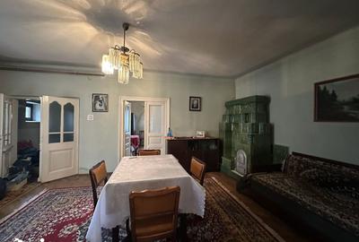 Casă cu 4 camere cu Teren 1266 Mp în Târgșoru Vechi - 7