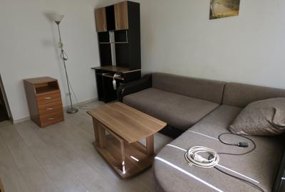 Garsonieră decomandată, mobilată în Complex Studențesc - 2