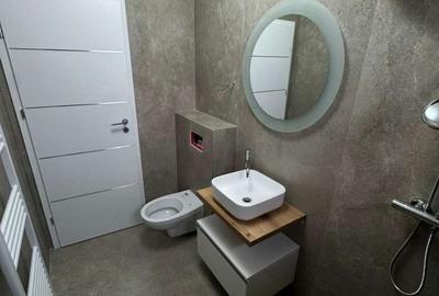 Apartament cu 3 camere decomandat în Central - 8