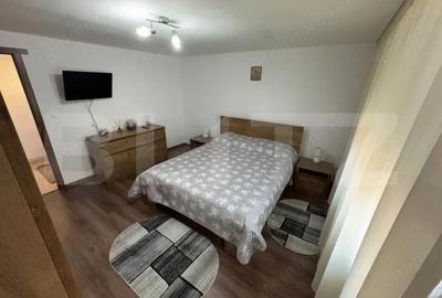 Casă cu Teren 1330 Mp în Săcueni - 8