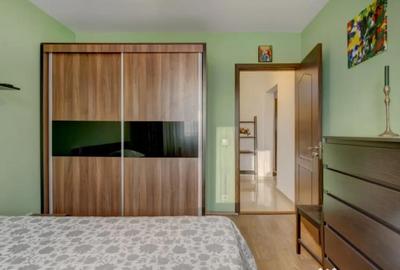 Apartament cu 3 camere semidecomandat în Berceni - 12