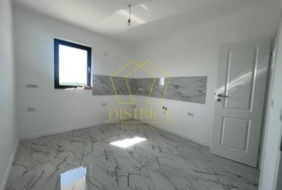 Duplex superb cu 4 camere despartit prin camera tehnica I Giroc - 3